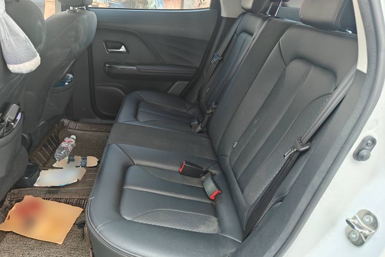 Used ORA iQ 2018 High-Range Version Smart Connectivity Model Left Rear Seat