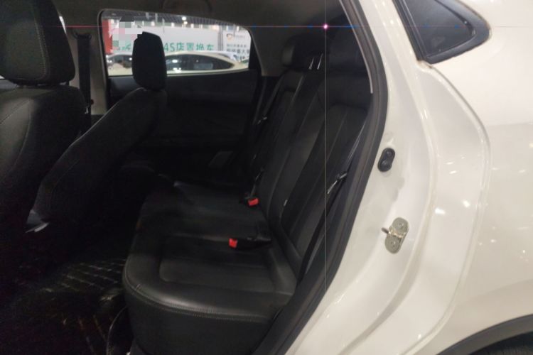 Used ORA iQ 2018 High-Range Version Smart Connectivity Model Left Rear Seat