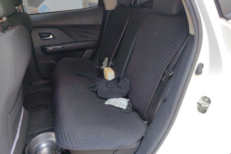 Used ORA iQ 2018 High-Range Version Smart Connectivity Model Left Rear Seat