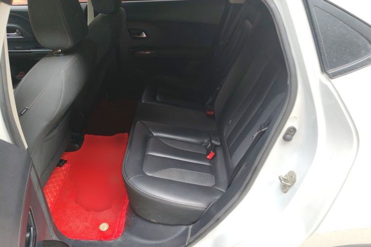 Used ORA iQ 2018 High-Range Version Smart Connectivity Model Left Rear Seat