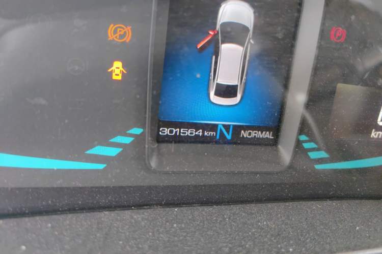 Used ORA iQ 2018 Ambitious Version Odometer Close Up