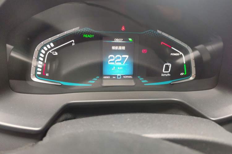 Used ORA iQ 2018 High-Range Version Smart Connectivity Model Odometer Close Up