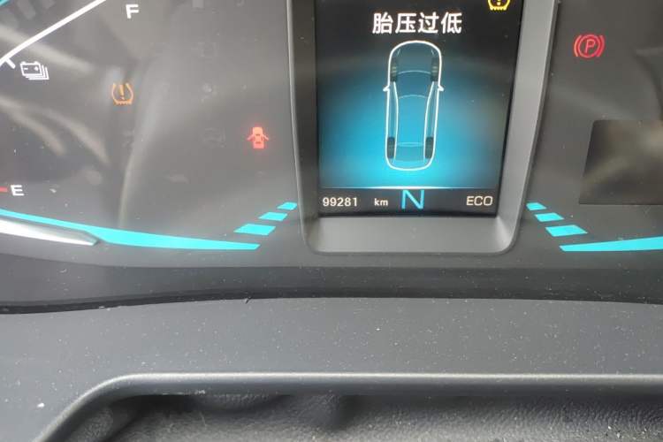 Used ORA iQ  Odometer Close Up