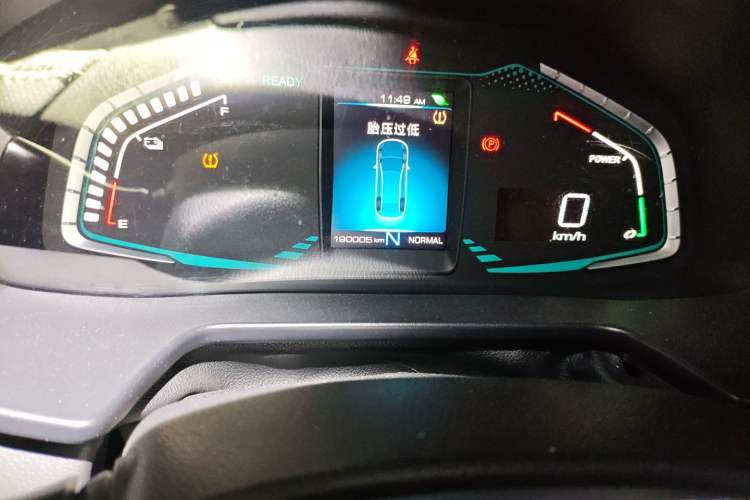 Used ORA iQ 2018 Smart Connectivity Model Odometer Close Up