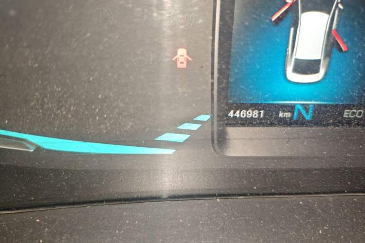 Used ORA iQ 2018 High-Range Version Smart Connectivity Model Odometer Close Up