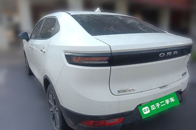 Used ORA iQ 2018 High-Range Version Smart Connectivity Model Rear Left 45 Deg