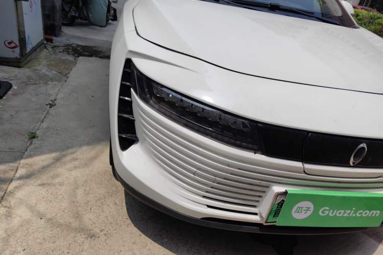 Used ORA iQ 2018 High-Range Version Smart Connectivity Model Right Front Headlight