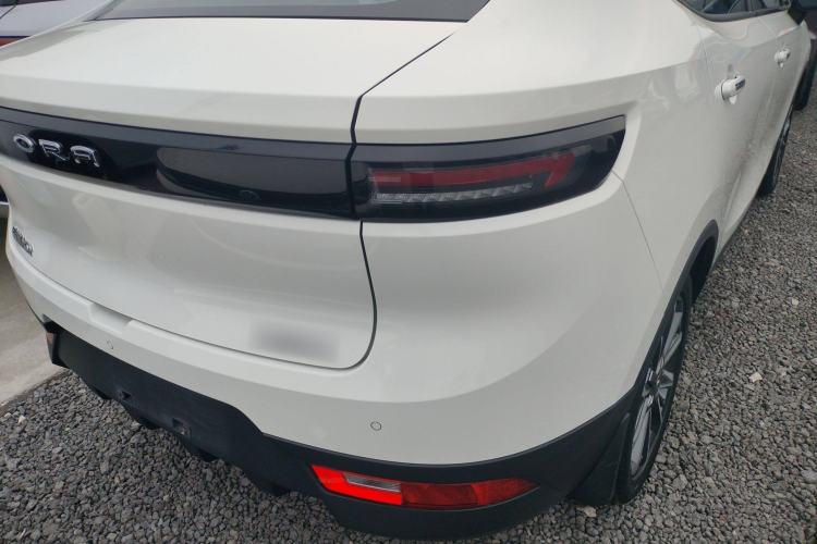 Used ORA iQ 2018 High-Range Version Smart Connectivity Model Right Rear Taillight