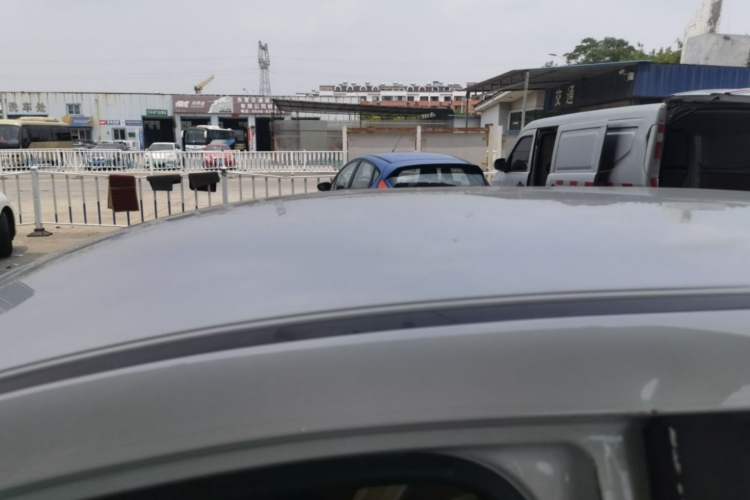 Used ORA iQ 2018 High-Range Version Smart Connectivity Model Roof