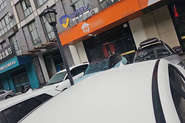 Used ORA iQ 2018 High-Range Version Smart Connectivity Model Roof