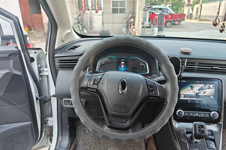Used ORA iQ 2018 High-Range Version Smart Connectivity Model Steering Wheel