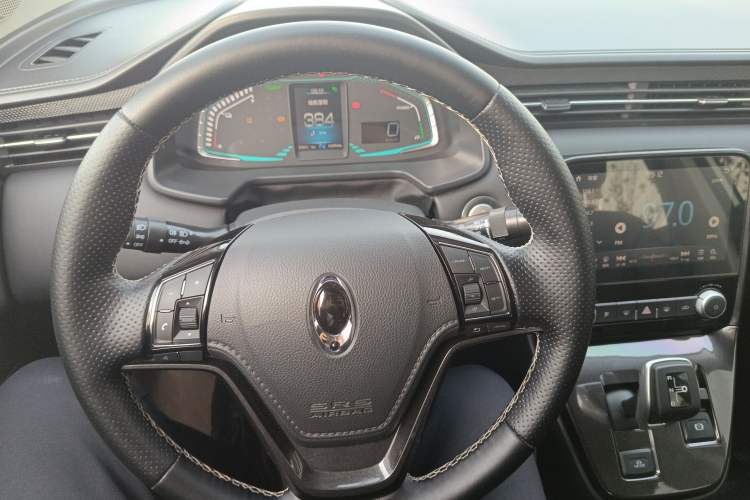 Used ORA iQ 2018 High-Range Version Smart Connectivity Model Steering Wheel