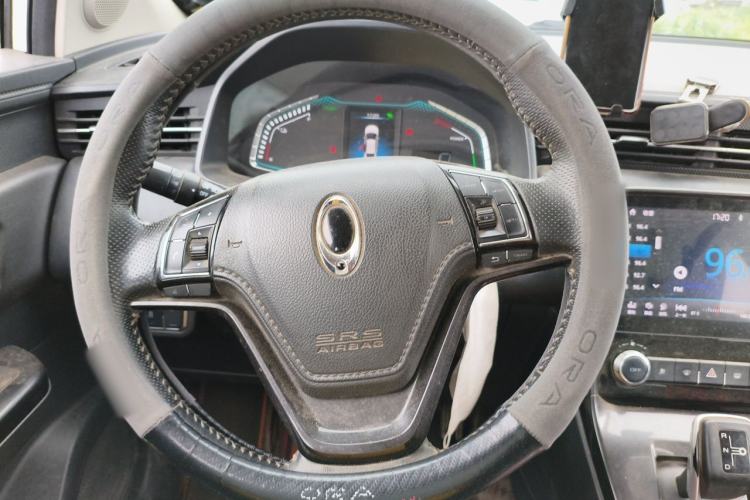 Used ORA iQ 2018 High-Range Version Smart Connectivity Model Steering Wheel