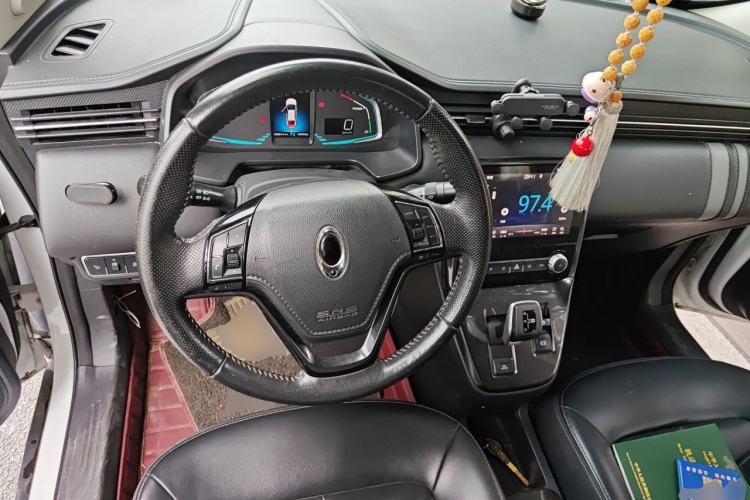 Used ORA iQ 2018 Smart Connectivity Model Steering Wheel