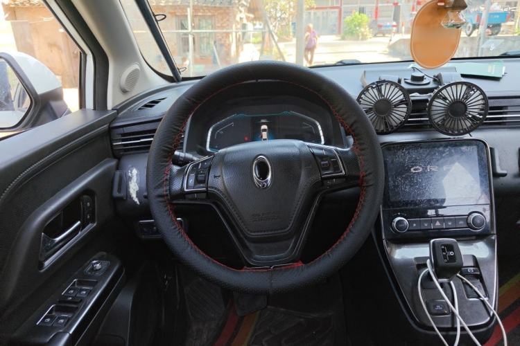 Used ORA iQ 2018 Smart Connectivity Model Steering Wheel