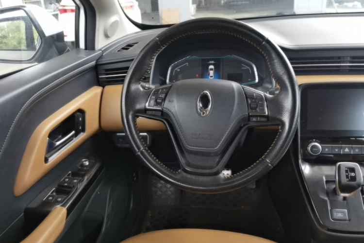 Used ORA iQ 2018 High-Range Version Smart Connectivity Model Steering Wheel