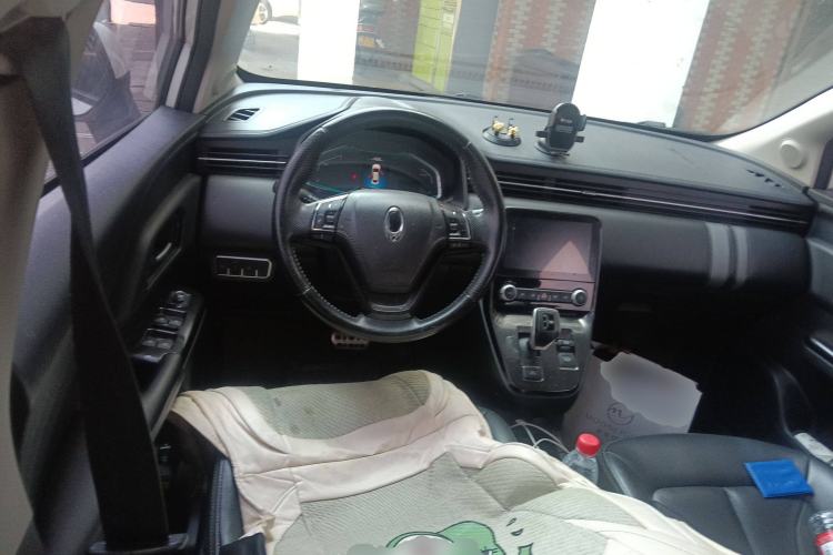 Used ORA iQ 2018 High-Range Version Smart Connectivity Model Steering Wheel