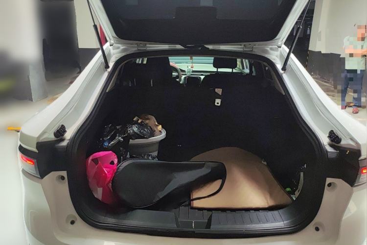 Used ORA iQ 2018 High-Range Version Smart Connectivity Model Trunk