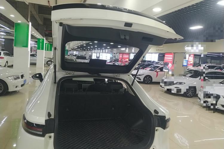 Used ORA iQ 2018 High-Range Version Smart Connectivity Model Trunk