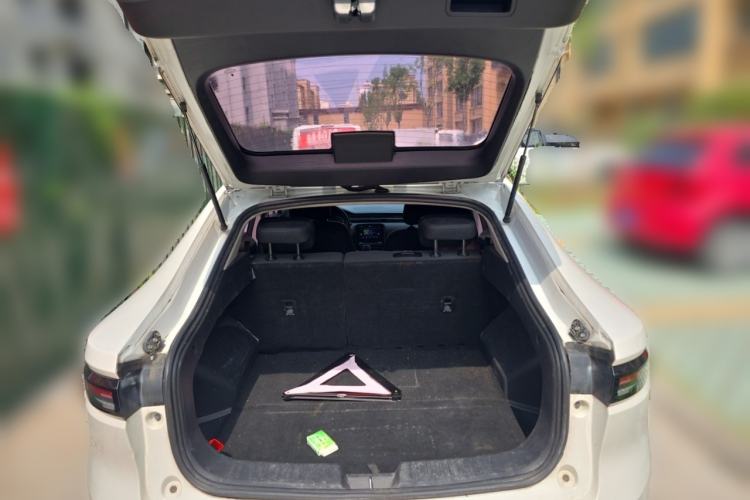 Used ORA iQ 2018 High-Range Version Smart Connectivity Model Trunk