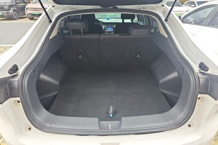 Used ORA iQ 2018 High-Range Version Smart Connectivity Model Trunk
