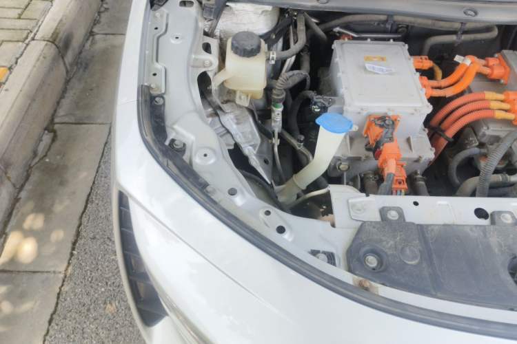 Used ORA iQ 2019 Luxury Version Engine Bay Right