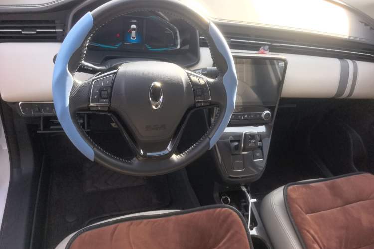 Used ORA iQ 2019 Luxury Version Interior 3