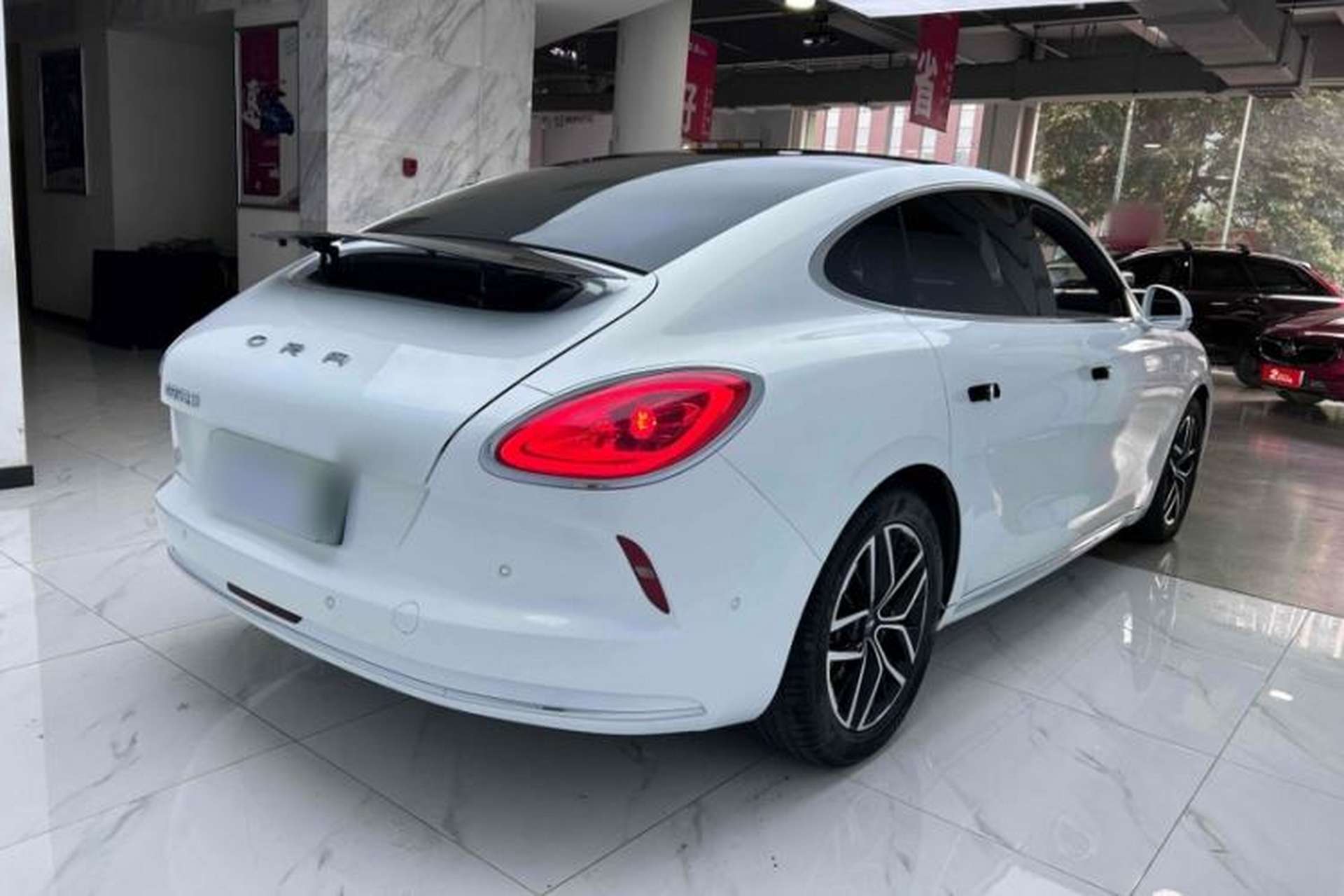 Used ORA Lightning Cat 2022 555 km Luxury Edition Exterior 5