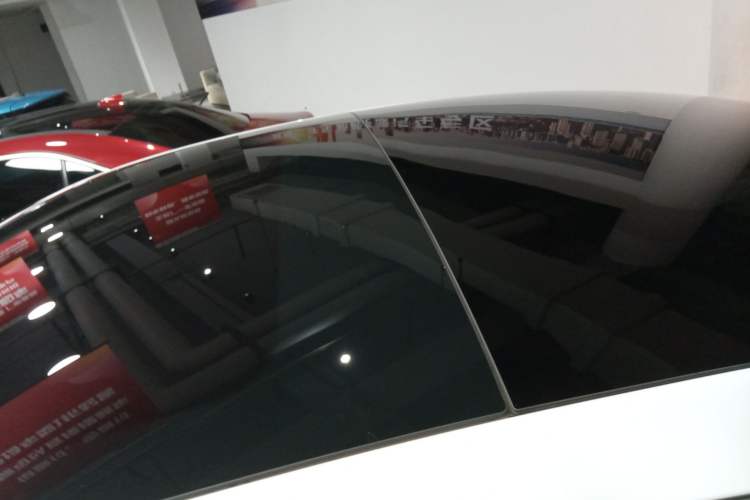 Used ORA Lightning Cat 2022 555 km Luxury Edition Roof