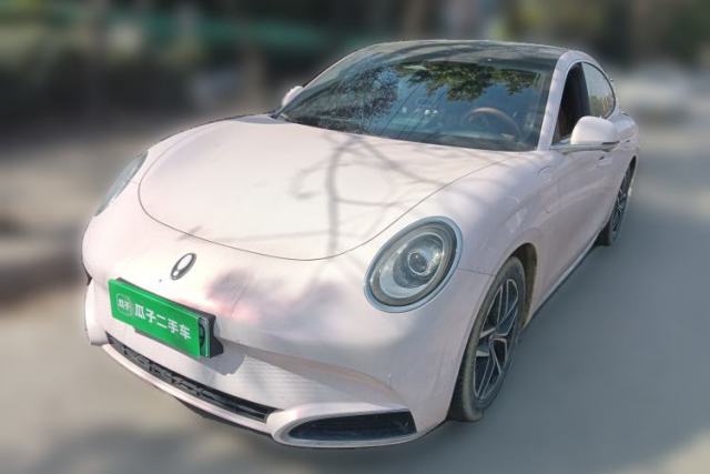 Used ORA Lightning Cat 2022 555 km Luxury Edition