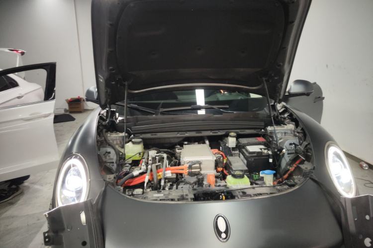 Used ORA Lightning Cat 2022 705 km Long-Range Version Engine Bay