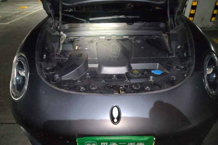 Used ORA Lightning Cat 2022 555 km Luxury Edition Engine Bay
