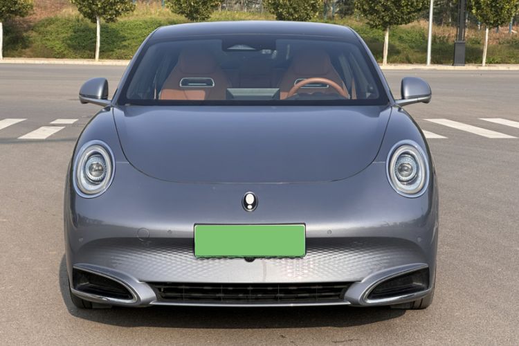 Used ORA Lightning Cat 2022 555 km Luxury Edition Exterior 2
