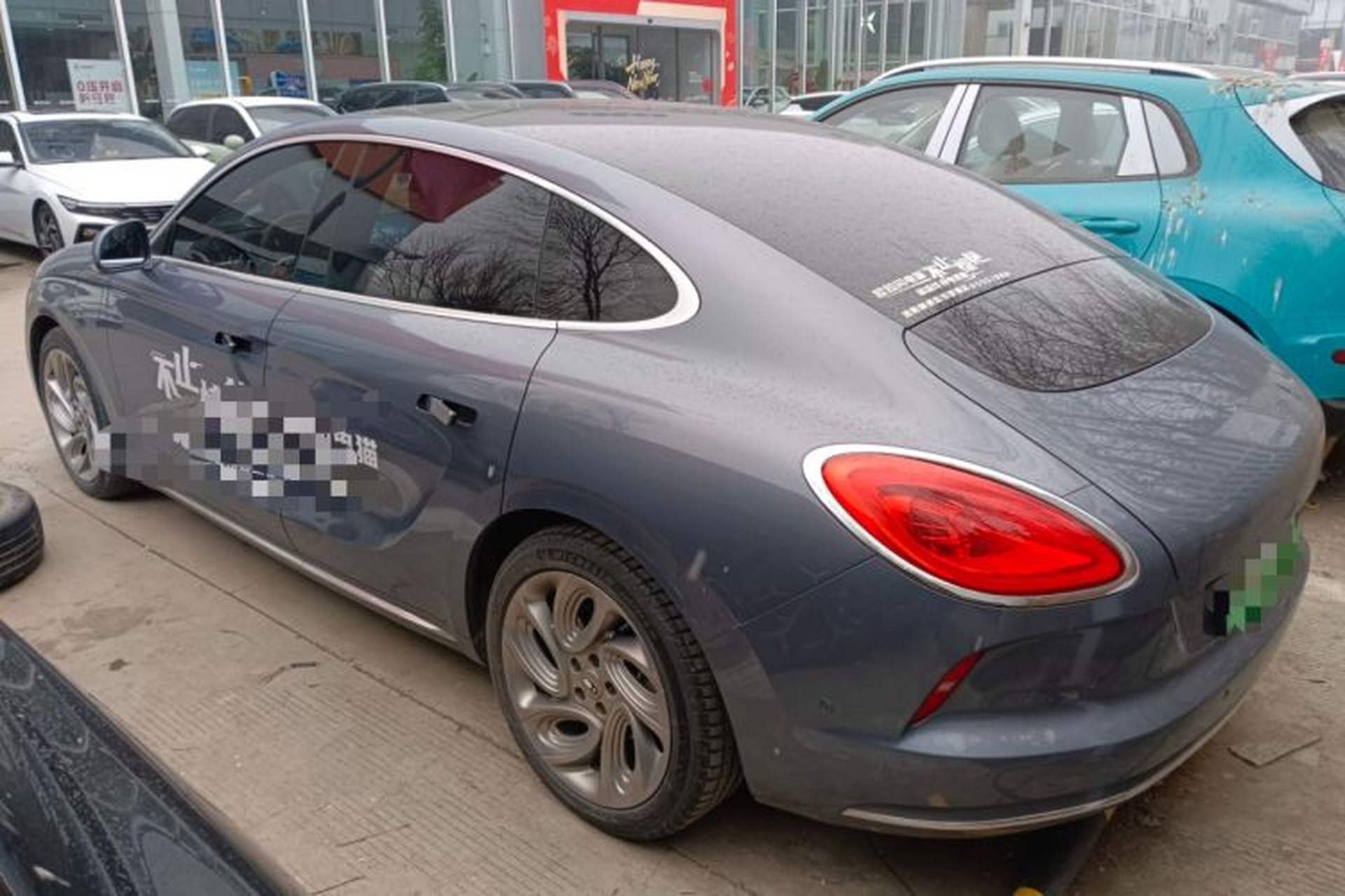 Used ORA Lightning Cat 2022 555 km Luxury Edition Exterior 3