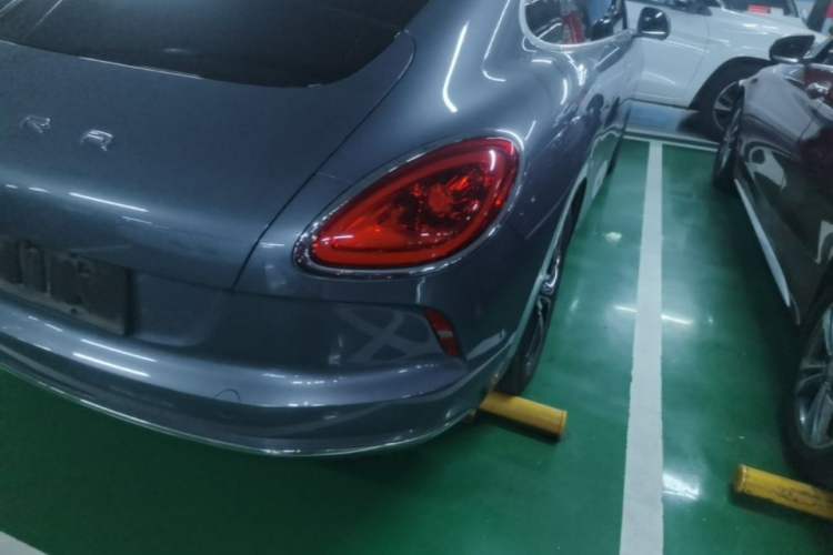 Used ORA Lightning Cat 2022 555 km Luxury Edition Exterior 3