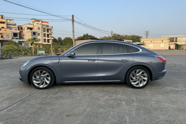 Used ORA Lightning Cat 2022 555 km Luxury Edition Exterior 4