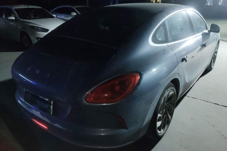 Used ORA Lightning Cat 2022 555 km Luxury Edition Exterior 5