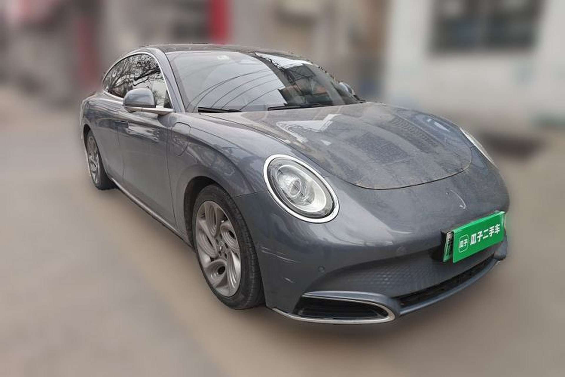 Used ORA Lightning Cat 2022 555 km Luxury Edition Front Right 45 Deg