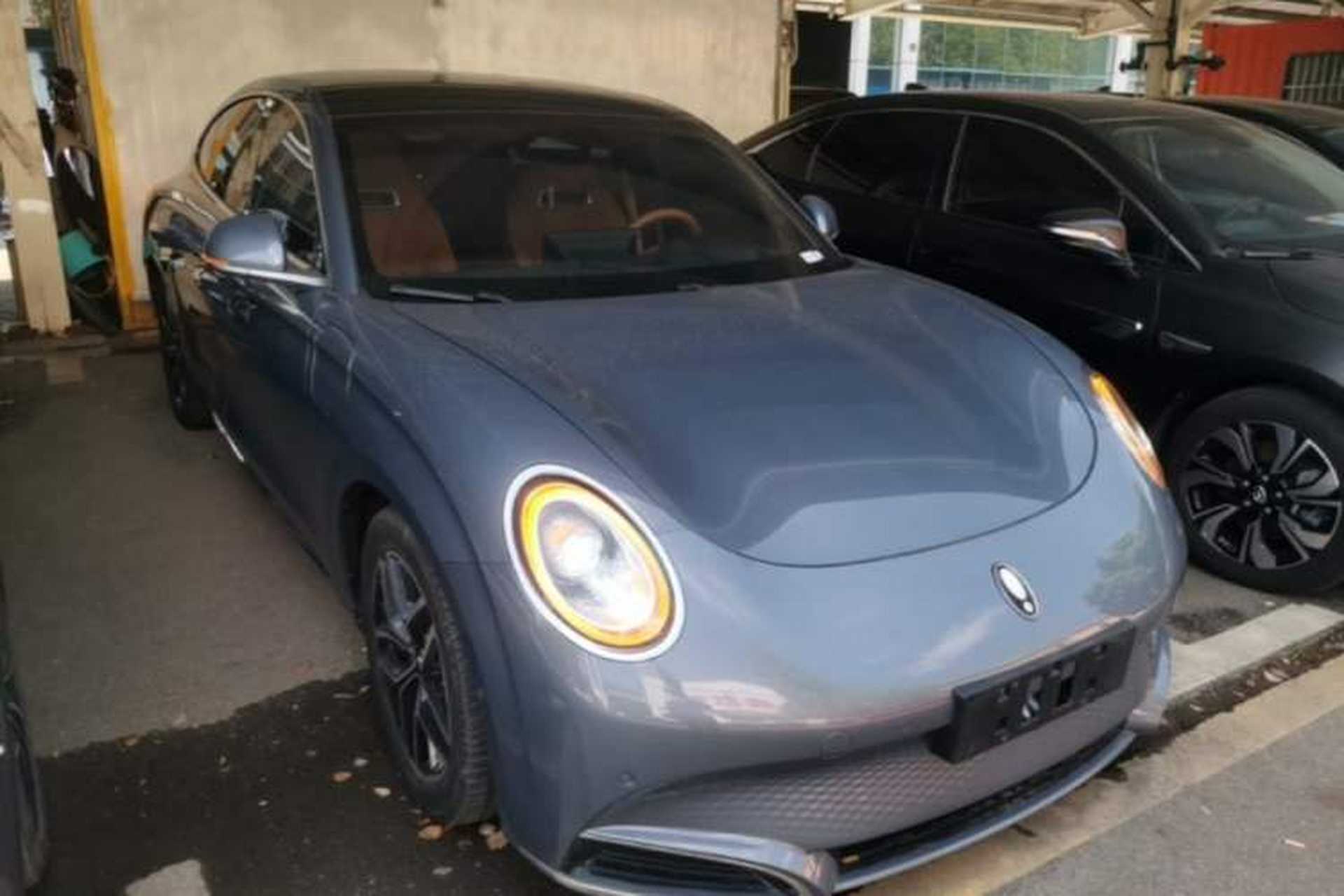 Used ORA Lightning Cat 2022 555 km Luxury Edition Front Right 45 Deg