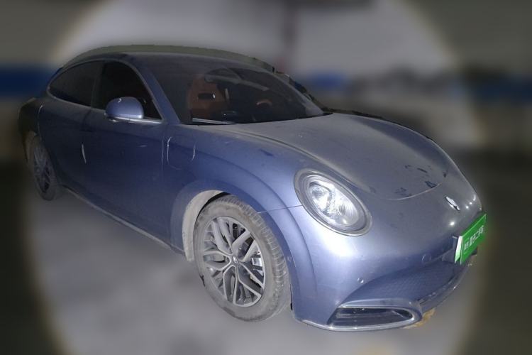Used ORA Lightning Cat 2022 555 km Luxury Edition Front Right 45 Deg