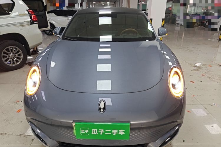 Used ORA Lightning Cat 2022 555 km Luxury Edition Front