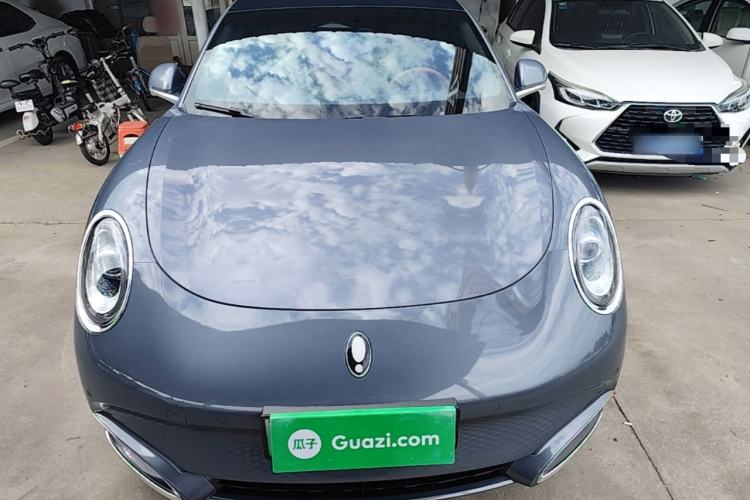 Used ORA Lightning Cat 2022 555 km Luxury Edition Front