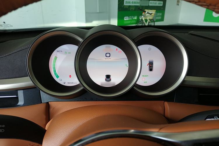 Used ORA Lightning Cat 2022 555 km Luxury Edition Instrument Cluster