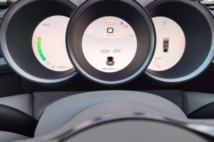 Used ORA Lightning Cat 2022 600 km All-Wheel Drive High-Performance Version Instrument Cluster