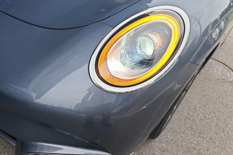 Used ORA Lightning Cat 2022 555 km Luxury Edition Left Front Headlight