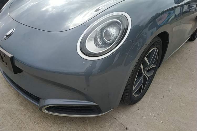 Used ORA Lightning Cat 2022 555 km Luxury Edition Left Front Headlight