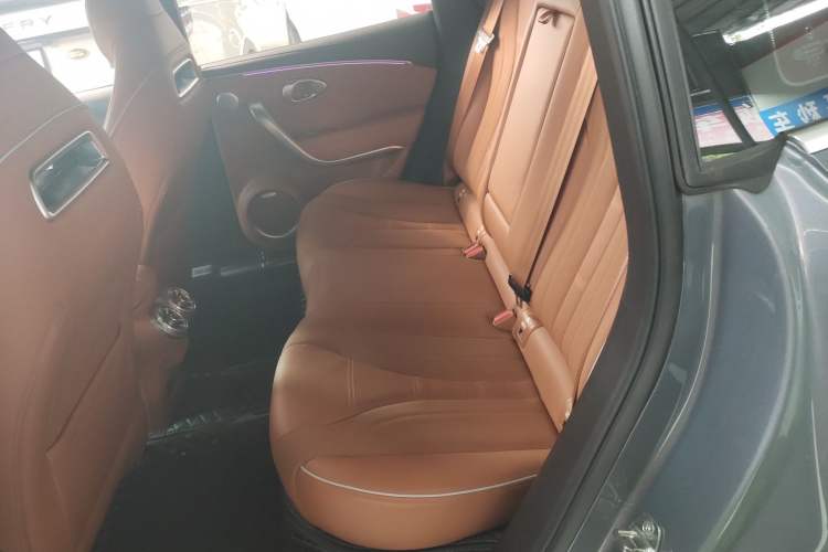 Used ORA Lightning Cat 2022 555 km Luxury Edition Left Rear Seat