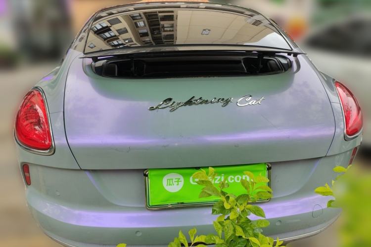 Used ORA Lightning Cat 2022 555 km Luxury Edition Rear