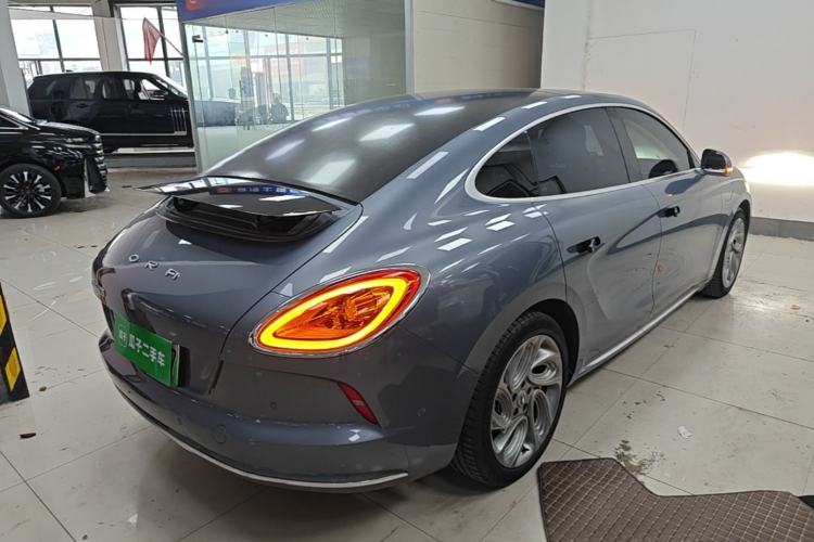 Used ORA Lightning Cat 2022 555 km Luxury Edition Rear Right 45 Deg