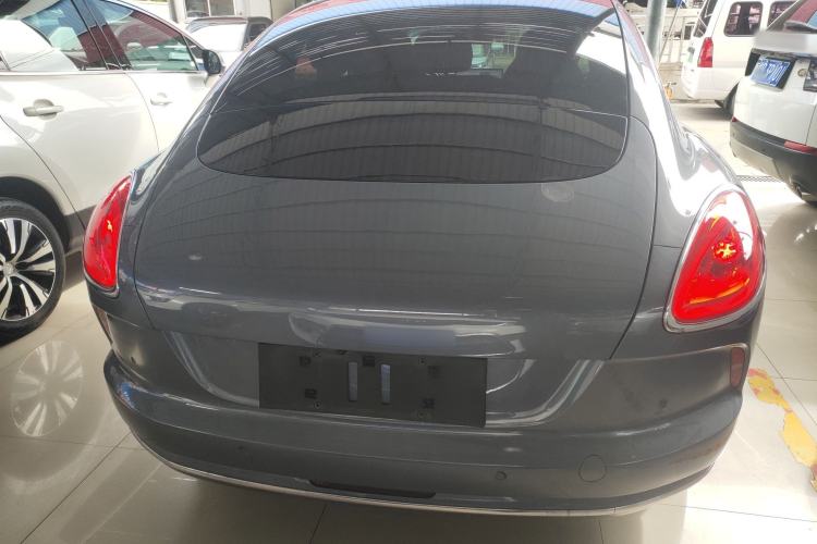 Used ORA Lightning Cat 2022 555 km Luxury Edition Rear